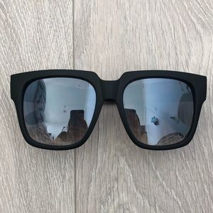 Quay On the Prowl sunglasses